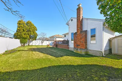 12 Oak Drive, Plainview, NY 11803 - Photo 20