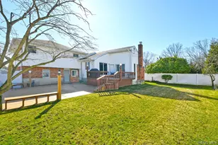 12 Oak Dr, Plainview, NY 11803 - Photo 18