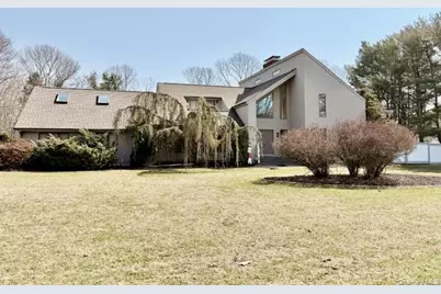 19 Carmen View Drive, Shirley, NY 11967 - Photo 2