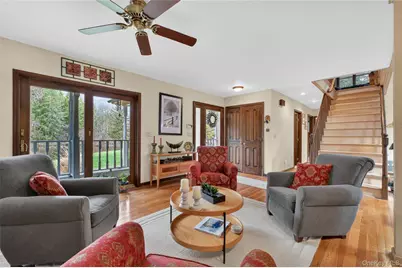 256 Overlook Road, Poughkeepsie, NY 12603 - Photo 6