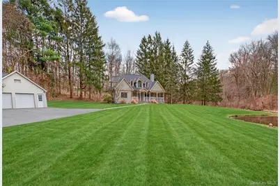 256 Overlook Road, Poughkeepsie, NY 12603 - Photo 4