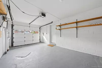 416 Hawthorne Avenue, Yonkers, NY 10705 - Photo 32