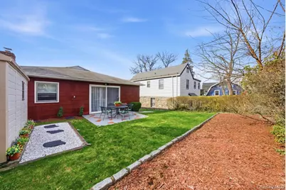 416 Hawthorne Avenue, Yonkers, NY 10705 - Photo 36