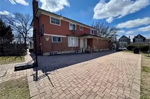 150-35 116th St, Ozone Park, NY 11420 - Photo 4