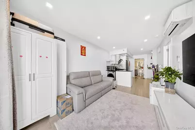 143-16 41st Ave #4E, Flushing, NY 11355 - Photo 8