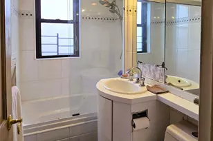 61-55 98th St, Rego Park, NY 11374 - Photo 36