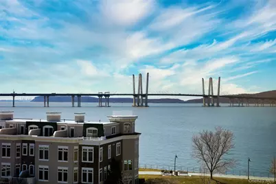 4 Lighthouse Landing #424, Sleepy Hollow, NY 10591 - Photo 6