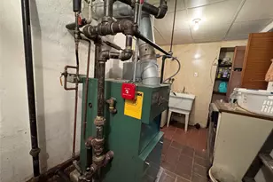 73-30 67th Dr, Middle Village, NY 11379 - Photo 6