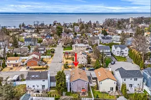 26 Violet Rd, Bayville, NY 11709 - Photo 22