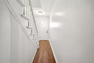 40 Yonkers Ave, Yonkers, NY 10701 - Photo 6