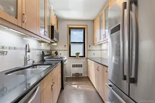 69-60 108th St, Forest Hills, NY 11375 - Photo 10