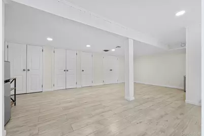 24 Aspen Road, New Rochelle, NY 10804 - Photo 18