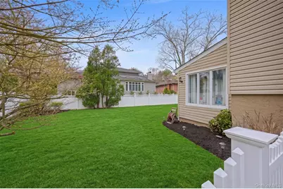 24 Aspen Road, New Rochelle, NY 10804 - Photo 24