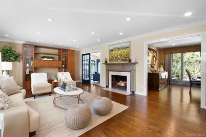 720 Claflin Avenue, Mamaroneck, NY 10543 - Photo 6