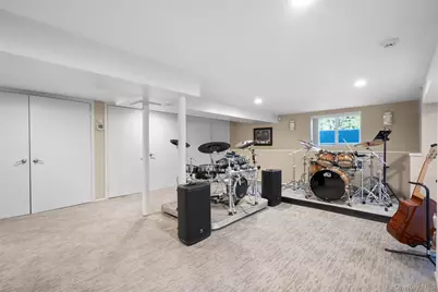 720 Claflin Avenue, Mamaroneck, NY 10543 - Photo 38