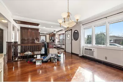 471 Parker Avenue, Levittown, NY 11756 - Photo 22
