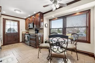 471 Parker Ave, Levittown, NY 11756 - Photo 12