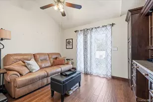 471 Parker Ave, Levittown, NY 11756 - Photo 6