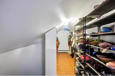 50 Sudbury Lane, Westbury, NY 11590 - Photo 38