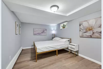 50 Sudbury Lane, Westbury, NY 11590 - Photo 30