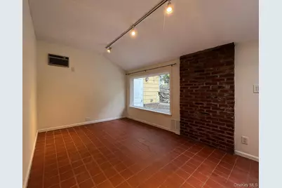 1311 Henry Avenue, Mamaroneck, NY 10543 - Photo 10