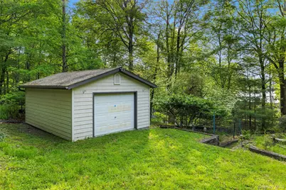 16 Fairway Drive, Highland Lake, NY 12743 - Photo 10