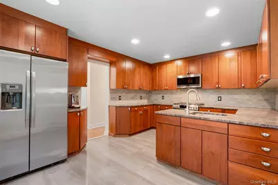 6 Trails End, Rye, NY 10580 - Photo 10