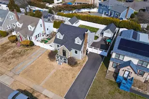 2381 Yorktown St, Oceanside, NY 11572 - Photo 8