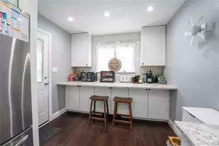 2381 Yorktown St, Oceanside, NY 11572 - Photo 14