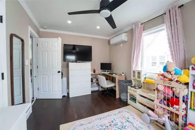 2381 Yorktown Street, Oceanside, NY 11572 - Photo 32
