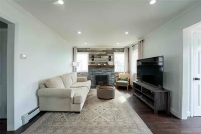 2381 Yorktown Street, Oceanside, NY 11572 - Photo 20