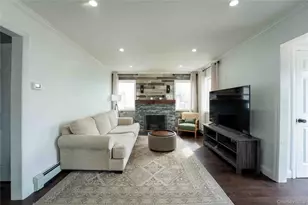 2381 Yorktown St, Oceanside, NY 11572 - Photo 20