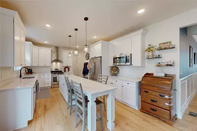 77 Kensington Lane, Poughkeepsie, NY 12603 - Photo 18