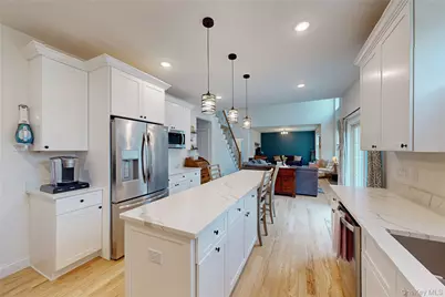 77 Kensington Lane, Poughkeepsie, NY 12603 - Photo 20