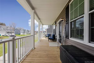 77 Kensington Lane, Poughkeepsie, NY 12603 - Photo 4