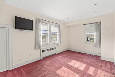 103 Petersville Road, New Rochelle, NY 10801 - Photo 16