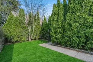 103 Petersville Rd, New Rochelle, NY 10801 - Photo 24