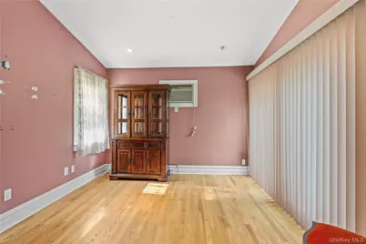 103 Petersville Road, New Rochelle, NY 10801 - Photo 12