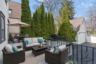 103 Petersville Road, New Rochelle, NY 10801 - Photo 22