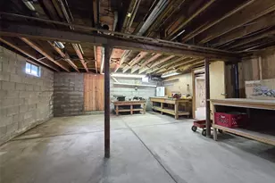 180 Carroll Ave, Ronkonkoma, NY 11779 - Photo 20