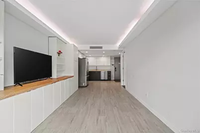 97-45 63rd Drive #5C, Rego Park, NY 11374 - Photo 10
