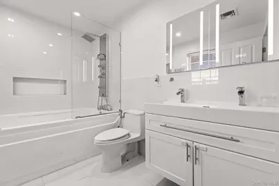 7-2 Wells Park Drive, Yonkers, NY 10705 - Photo 10