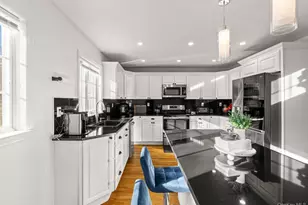 72 Wells Park Dr, Yonkers, NY 10705 - Photo 2