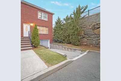 7-2 Wells Park Drive, Yonkers, NY 10705 - Photo 30