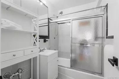 3 Washington Square #4D, Larchmont, NY 10538 - Photo 22