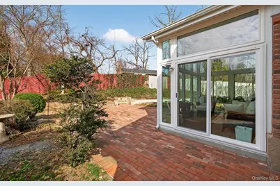 57 Knott Drive, Glen Cove, NY 11542 - Photo 30