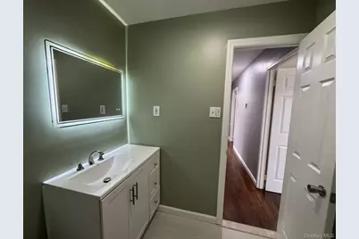 189 Whitetail Lane, Central Islip, NY 11722 - Photo 6