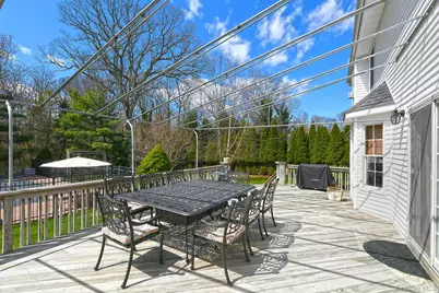 4 Rolling Wood Court, Hauppauge, NY 11788 - Photo 34