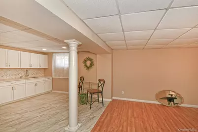 4 Rolling Wood Court, Hauppauge, NY 11788 - Photo 30