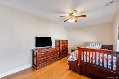 96 Rosedale Road, Woodmere, NY 11581 - Photo 28